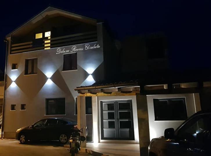 Elizabeta Deluxe Rooms Biograd Na Moru Extérieur photo