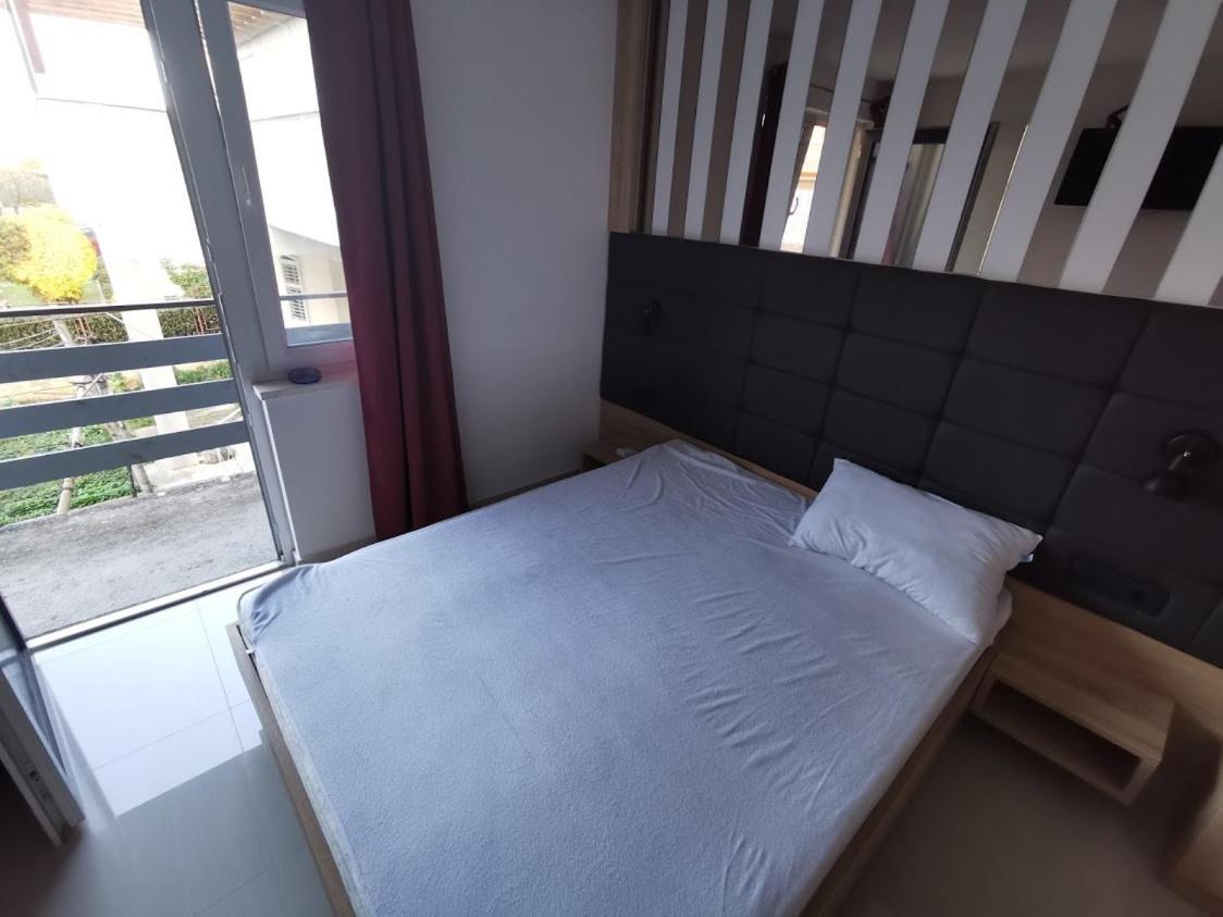 Elizabeta Deluxe Rooms Biograd Na Moru Extérieur photo