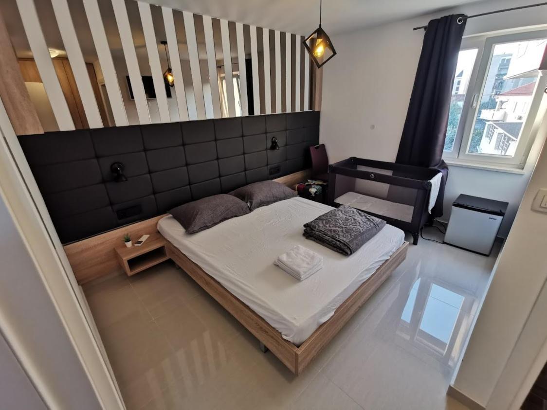 Elizabeta Deluxe Rooms Biograd Na Moru Extérieur photo