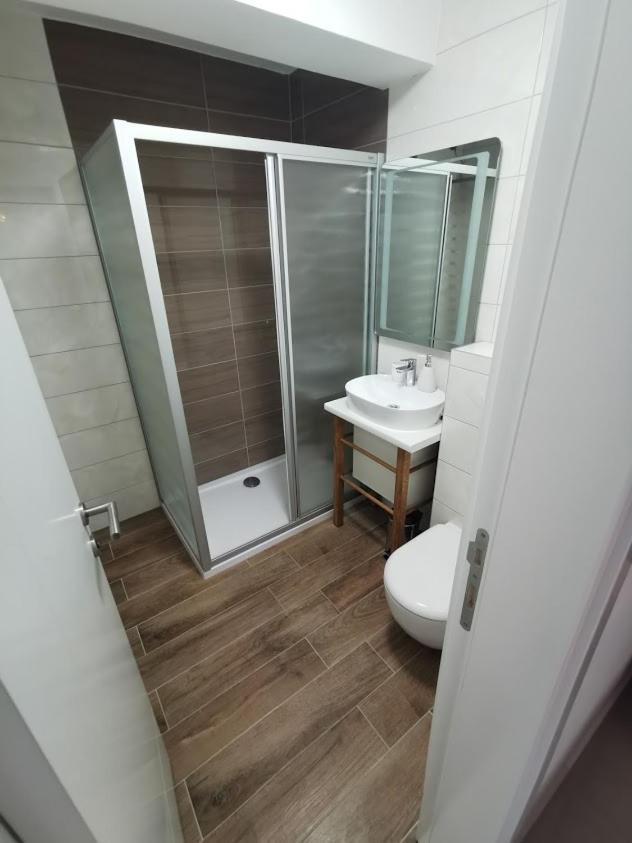 Elizabeta Deluxe Rooms Biograd Na Moru Extérieur photo