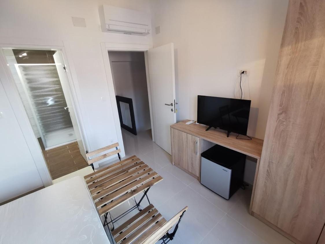 Elizabeta Deluxe Rooms Biograd Na Moru Extérieur photo