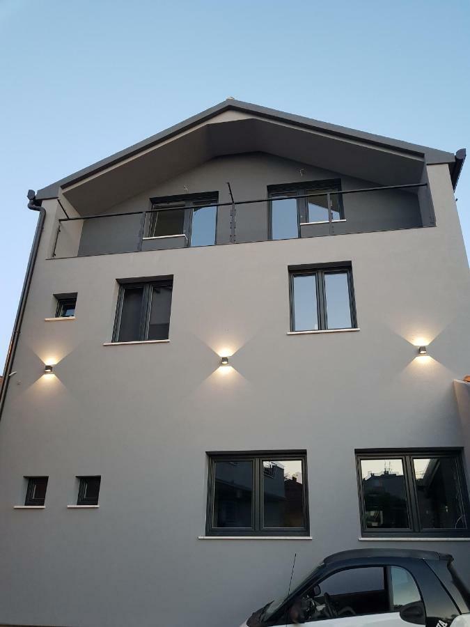 Elizabeta Deluxe Rooms Biograd Na Moru Extérieur photo